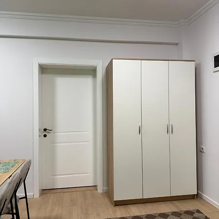 Apartamento Papa's Korce