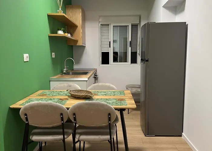 Papa's Apartment Korce